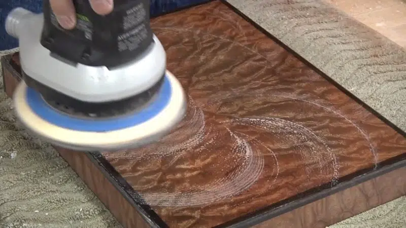 Reflection and clarity of lacquered surface