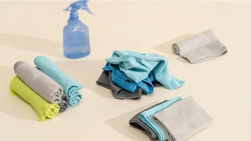 wiping lacquer surface with microfiber