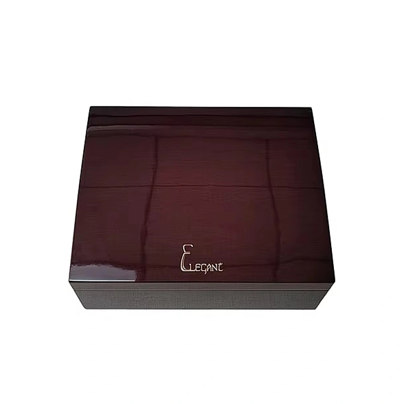 Closed wooden perfume box with ELEGANT logo