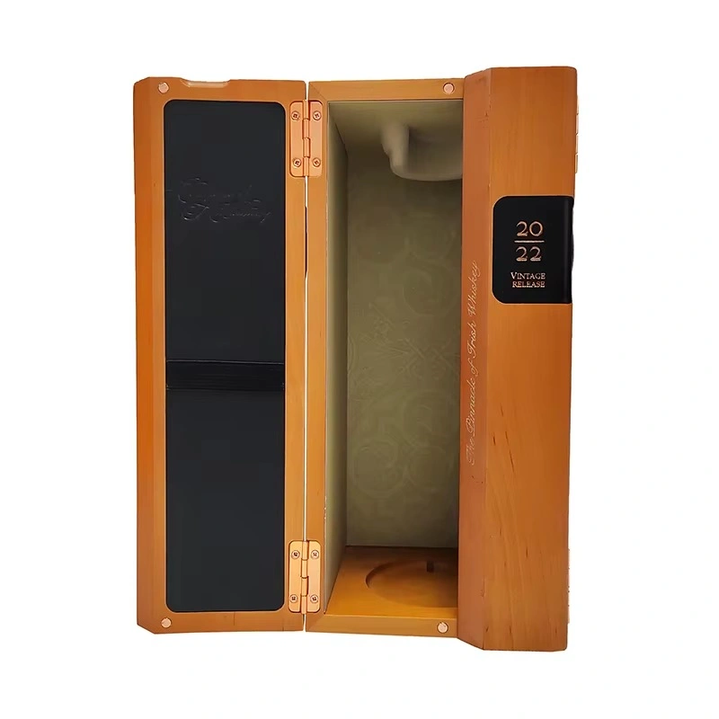 Open Midleton Very Rare 2022 whisky box display