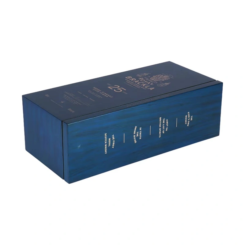 Royal Brackla 25 whisky box in horizontal layout